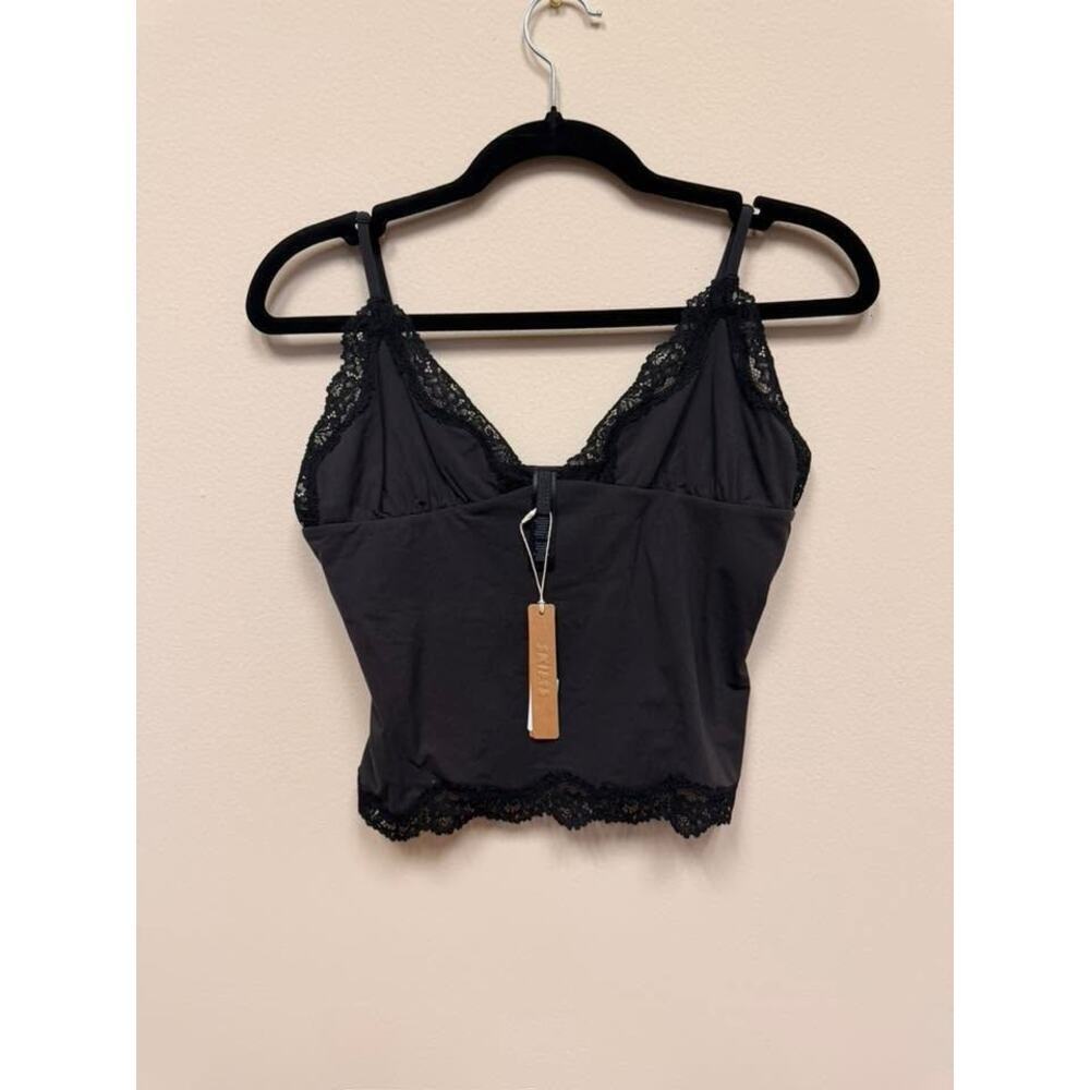SKIMS FITS EVERYBODY LACE Triangle Cami - Onyx Size L NWT #1621